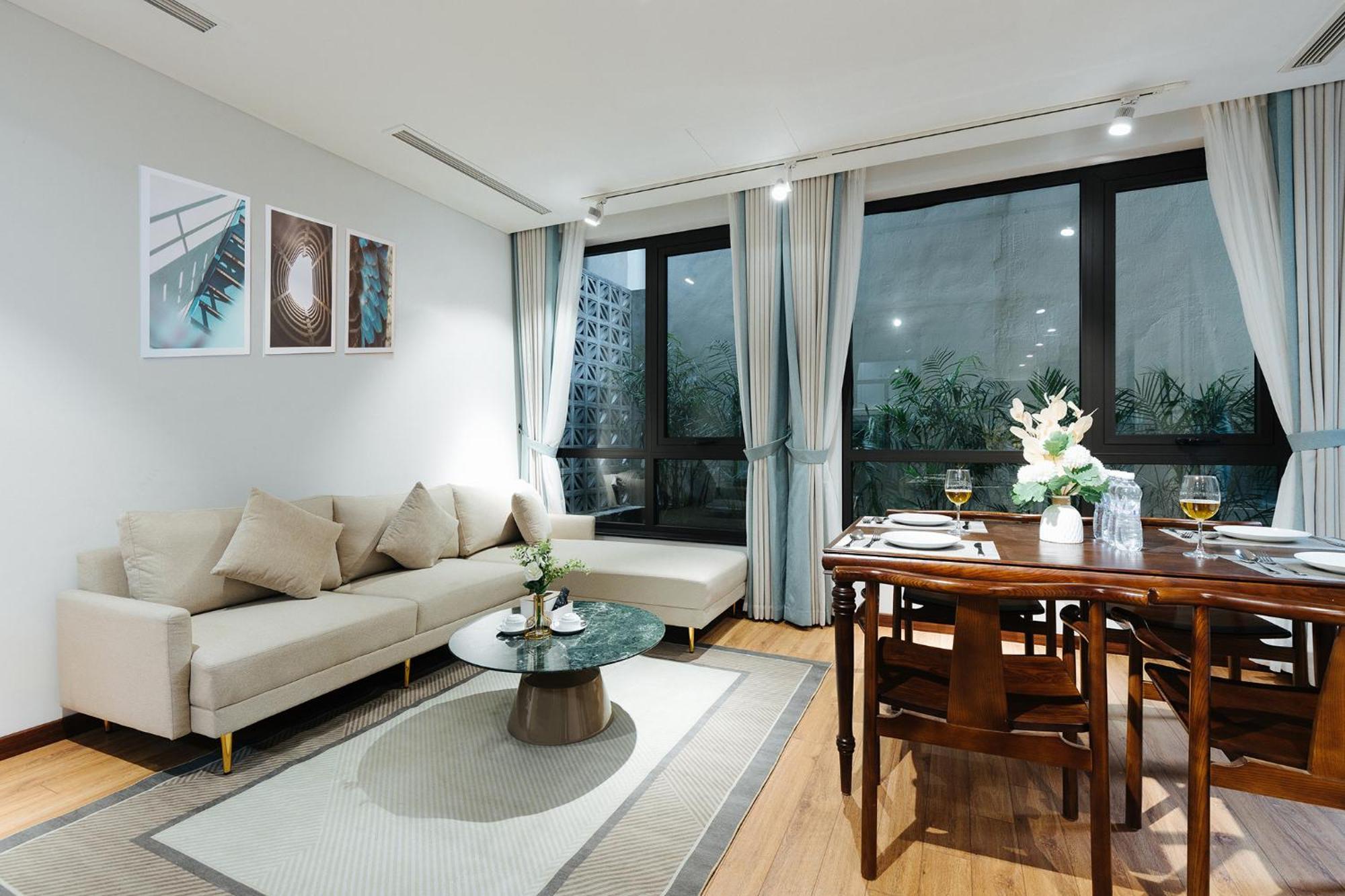Margaery Boutique Apartment & Skyon9 Rooftop Bar Hanoi Exterior photo