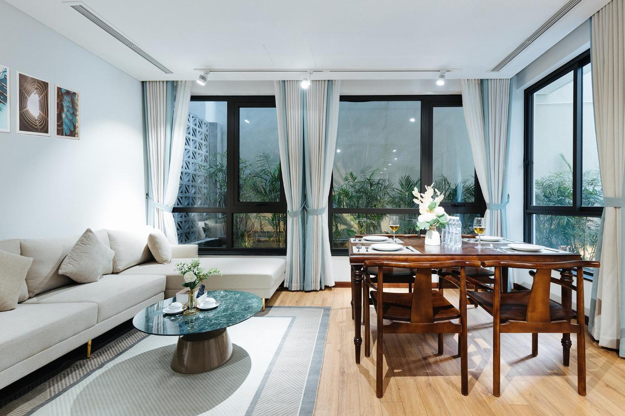 Margaery Boutique Apartment & Skyon9 Rooftop Bar Hanoi Exterior photo